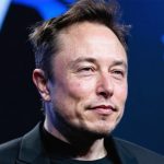 Elon Musk odhaľuje ďalšie veľké inovácie Tesly v ambicióznom telefonáte ohľadom ziskov v roku 2025